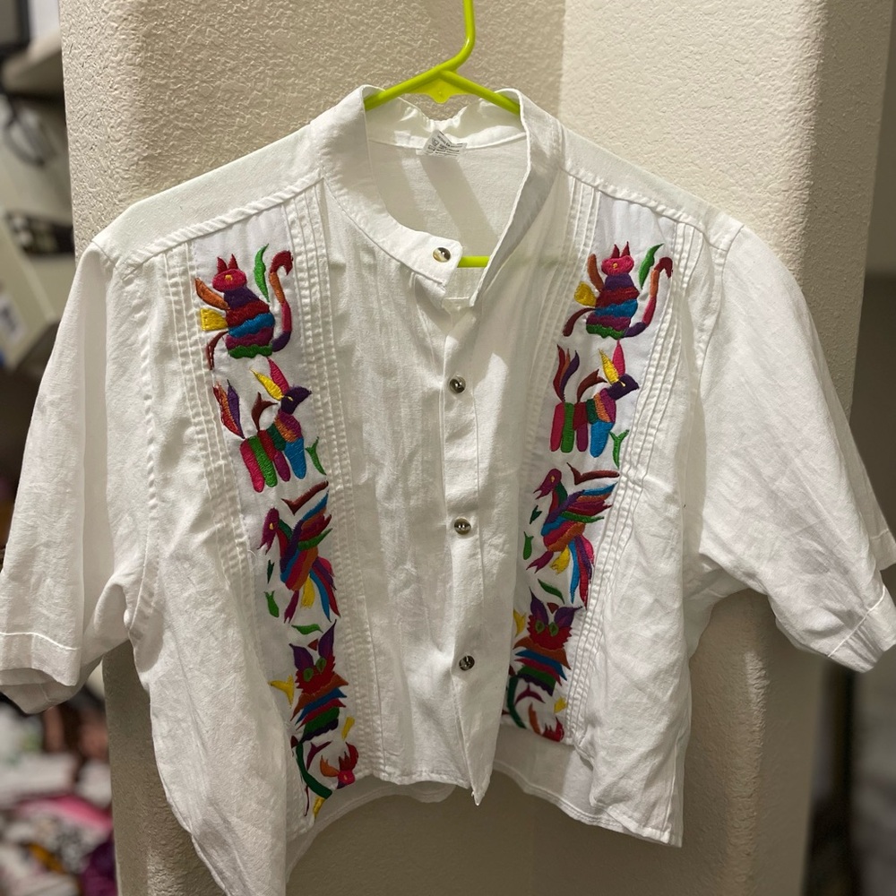 Women’s guayabera